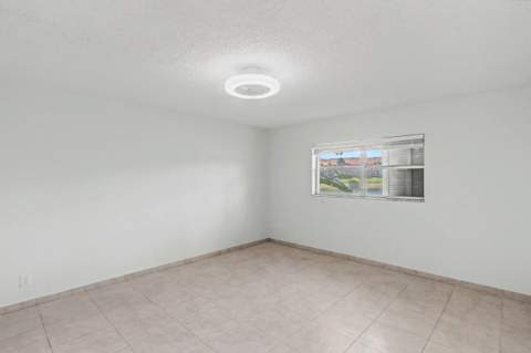 437 SW Natura Avenue #F, Deerfield Beach FL - photo 11 of 26