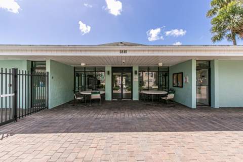 437 SW Natura Avenue #F, Deerfield Beach FL - photo 21 of 26