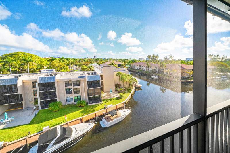 2 bedroom Condominium at 6 Royal Palm Way #605, Boca Bayou Condo, Boca Raton — photo 3