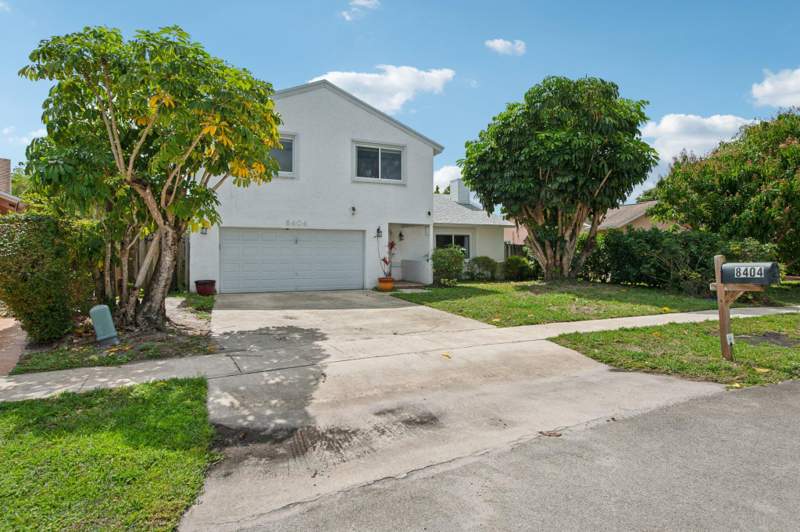 3 bedroom Single Family Residence at 8404 SW 20th Street, Burnham Woods, North Lauderdale — photo 3
