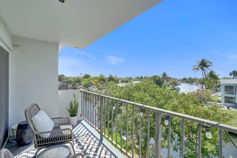 2 bedroom Condominium at 801 S Federal Highway #301, Waterford Point Condo, Pompano Beach — photo 3