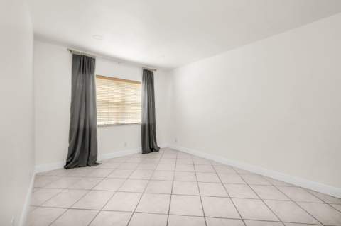 299 SW 7th Street #106, Boca Raton FL - photo 13 of 25