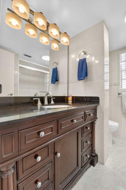 3810 Via Poinciana #206, Lake Worth FL - photo 23 of 46