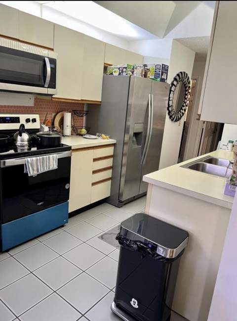 7472 La Paz Boulevard #103, Boca Raton FL - photo 10 of 21