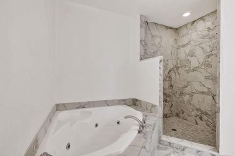 1650 Presidential Way #210, West Palm Beach FL - photo 9 of 18