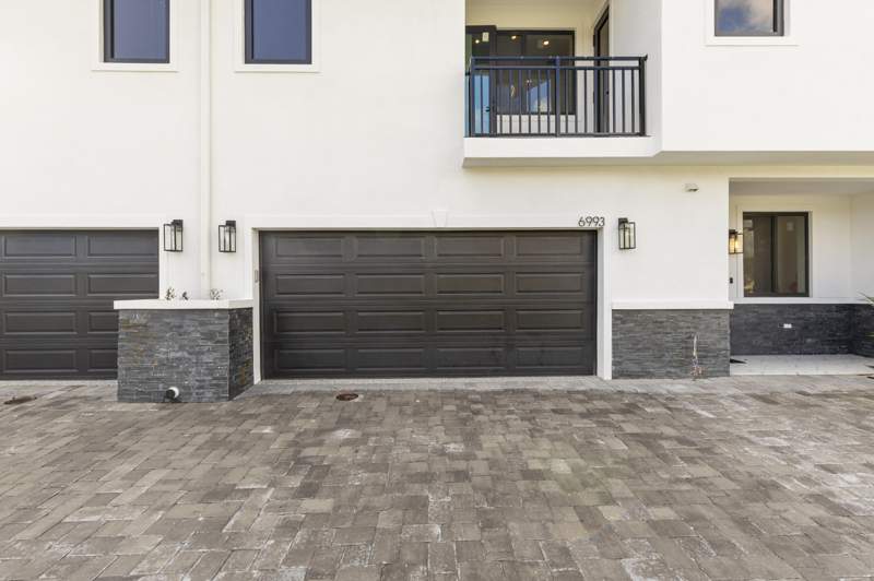 4 bedroom Townhouse at 6997 NW 30th Terrace #D, Palm-Aire Village 3rd Sec Addn 7, Fort Lauderdale — photo 3