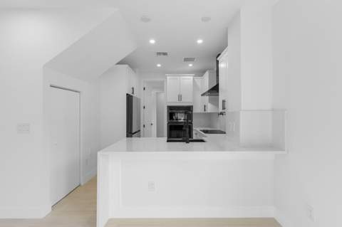 6997 NW 30th Terrace #D, Fort Lauderdale FL - photo 12 of 62