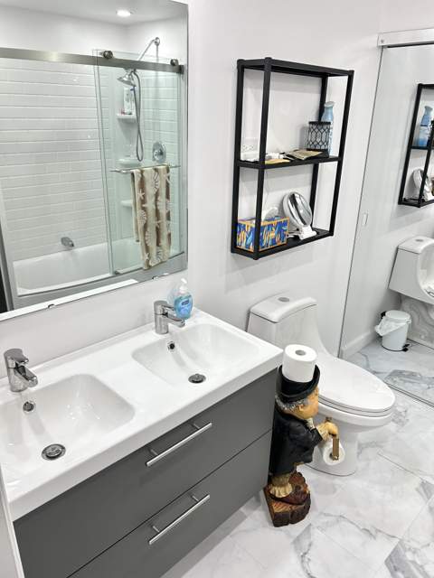 111 Alamanda Lane, Deerfield Beach FL - photo 12 of 60