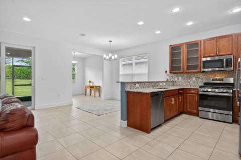 13541 SW Oceanus Boulevard, Port St. Lucie FL - photo 17 of 38