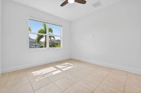 13541 SW Oceanus Boulevard, Port St. Lucie FL - photo 19 of 38