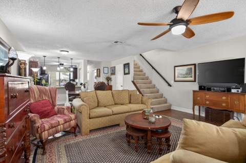 2122 NE 44th Street, Lighthouse Point FL - photo 21 of 34