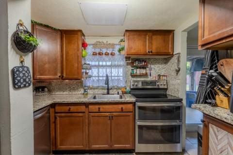 1432 SW 26th Avenue, Fort Lauderdale FL - photo 18 of 28