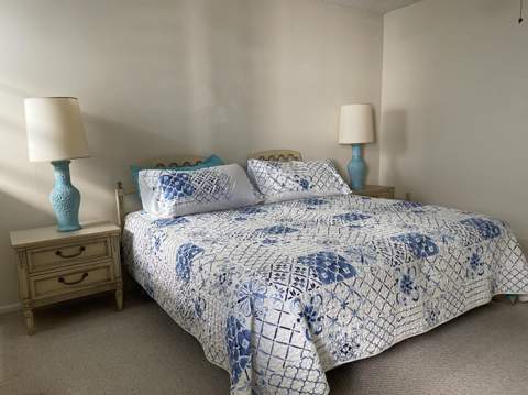 4629 Poinciana Street #Apt 409, Lauderdale-By-The-Sea FL - photo 20 of 35
