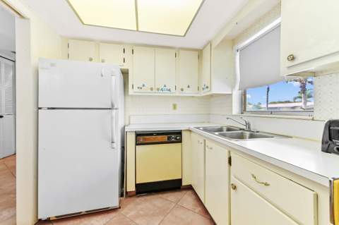 2915 Crosley Drive #Unit B, West Palm Beach FL - photo 6 of 23