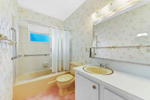 2915 Crosley Drive #Unit B, West Palm Beach FL - photo 9 of 23