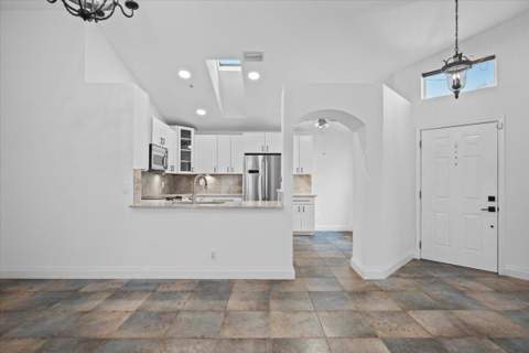 11 Dorchester Circle, Palm Beach Gardens FL - photo 6 of 44