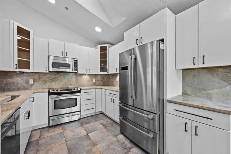 3 bedroom Single Family Residence at 11 Dorchester Circle, Barclay Club At PGA Natl, Palm Beach Gardens — photo 1