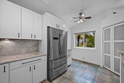 11 Dorchester Circle, Palm Beach Gardens FL - photo 7 of 44