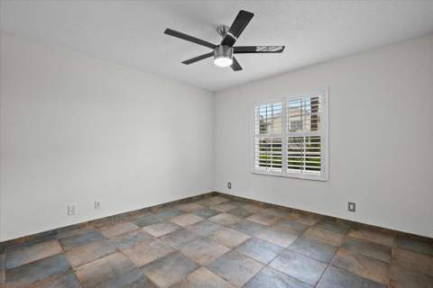 11 Dorchester Circle, Palm Beach Gardens FL - photo 14 of 44
