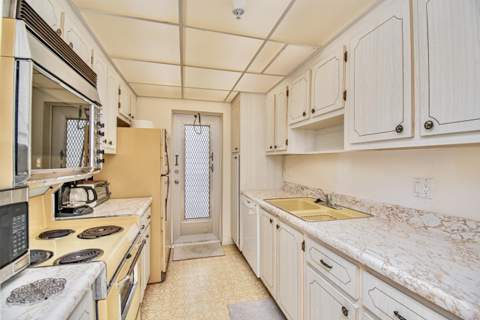 3101 S Ocean Boulevard #322, Highland Beach FL - photo 13 of 47