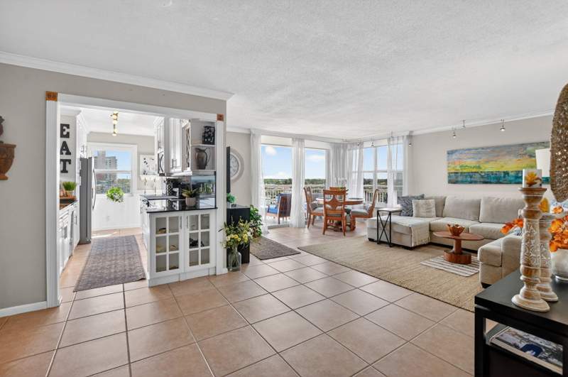 2 bedroom Condominium at 1050 Hillsboro Mile Hillsboro Mile #602w, Hillsboro Le Baron Condo Apts, Hillsboro Beach — photo 5