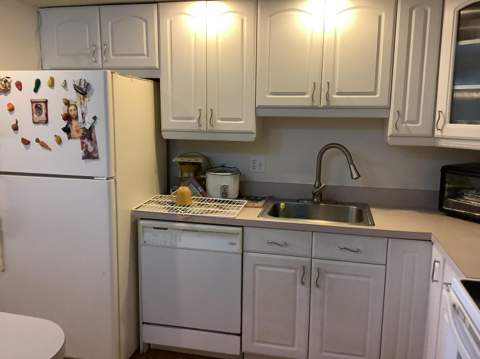 1300 Saint Charles Place #Unit Ph13, Pembroke Pines FL - photo 17 of 43