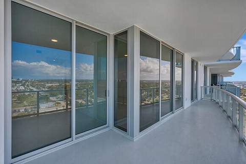 220 Lake Shore Drive #2105, Lake Park FL - photo 16 of 30
