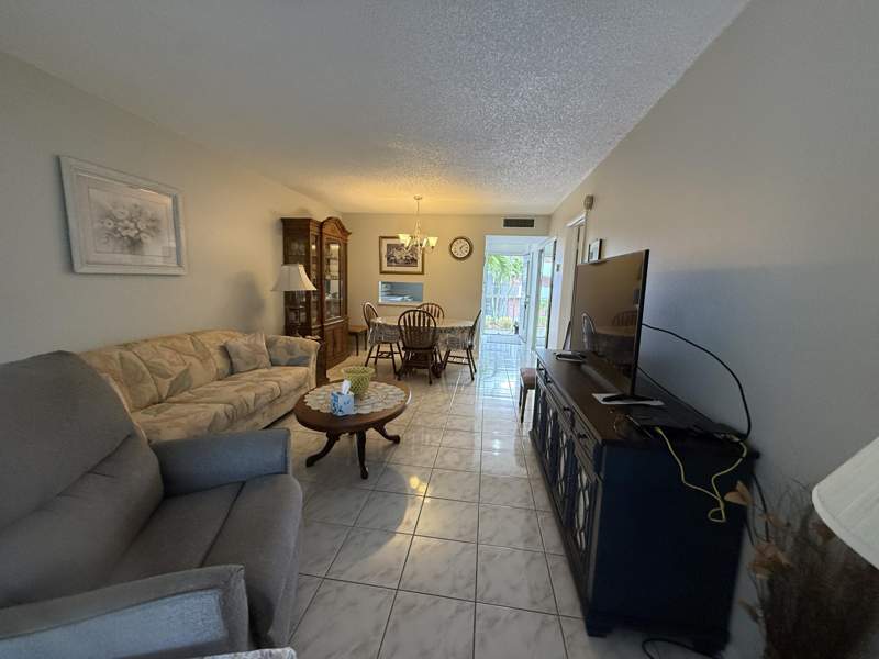 1 bedroom Condominium at 3001 NW 46th Avenue #204, Lauderdale Oaks Condo Xii, Lauderdale Lakes — photo 3