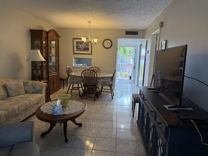 1 bedroom Condominium at 3001 NW 46th Avenue #204, Lauderdale Oaks Condo Xii, Lauderdale Lakes — photo 4