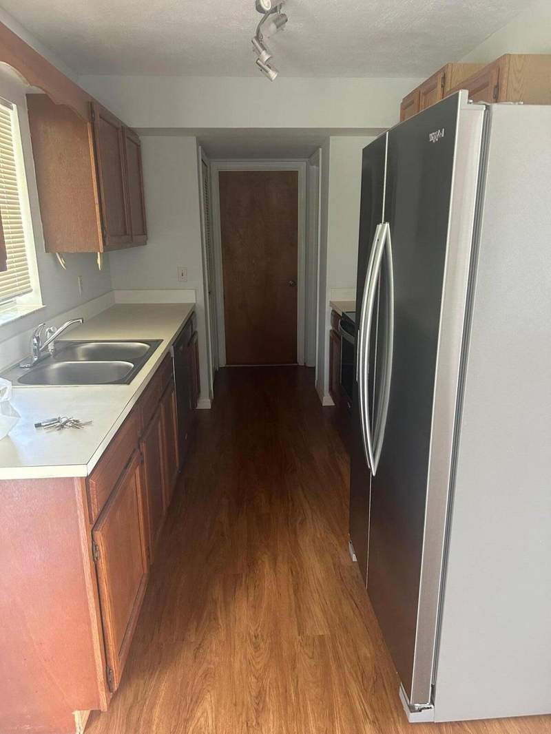 2 bedroom Single Family Residence at 314 SE Evergreen Terrace, Port St Lucie Section 2, Port St. Lucie — photo 3