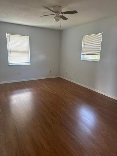314 SE Evergreen Terrace, Port St. Lucie FL - photo 9 of 13