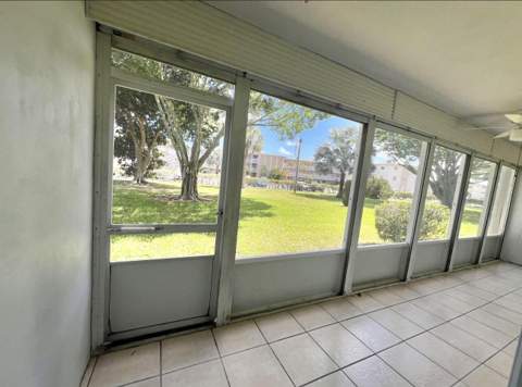 2615 Garden Drive #104, Lake Worth Beach FL - photo 23 of 45