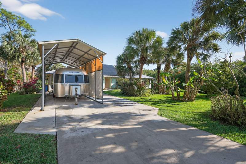 4 bedroom Single Family Residence at 8535 SE May Terrace, Papaya Village, Hobe Sound — photo 5