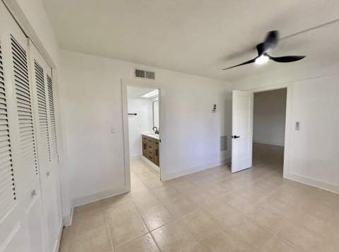 2615 Garden Drive #104, Lake Worth Beach FL - photo 20 of 45