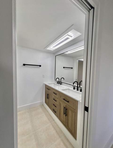 2615 Garden Drive #104, Lake Worth Beach FL - photo 19 of 45