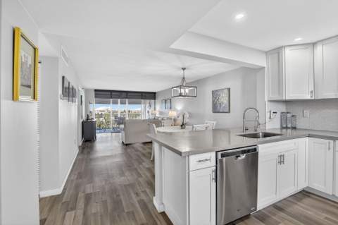 3910 Inverrary Boulevard #802-b, Lauderhill FL - photo 9 of 36