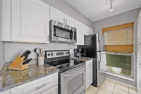 179 Cypress Point Drive #179, Palm Beach Gardens FL - photo 9 of 16