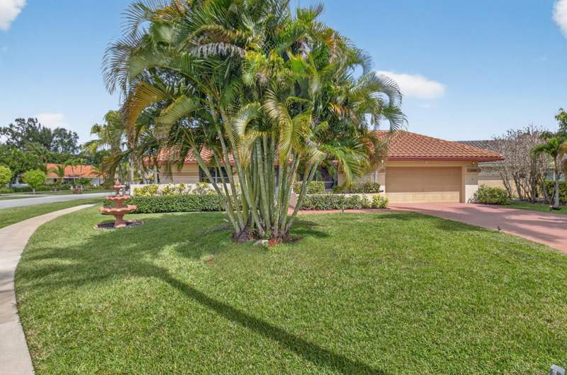 4 bedroom Single Family Residence at 9362 Laurel Green Drive, Sun Valley 2, Boynton Beach — photo 2