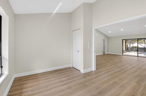 9362 Laurel Green Drive, Boynton Beach FL - photo 11 of 31