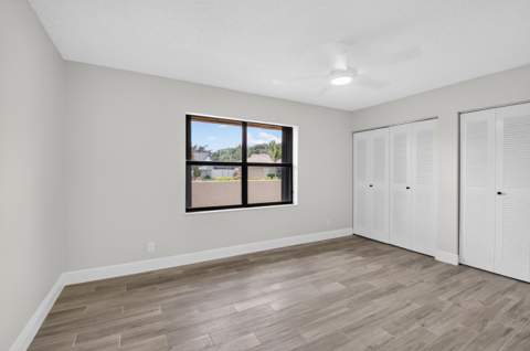 9362 Laurel Green Drive, Boynton Beach FL - photo 18 of 31