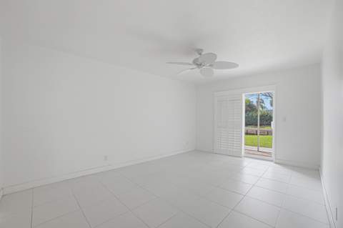 130 Doolen Court #108, North Palm Beach FL - photo 22 of 43