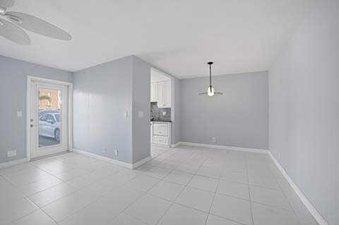 130 Doolen Court #108, North Palm Beach FL - photo 10 of 43