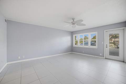 130 Doolen Court #108, North Palm Beach FL - photo 11 of 43