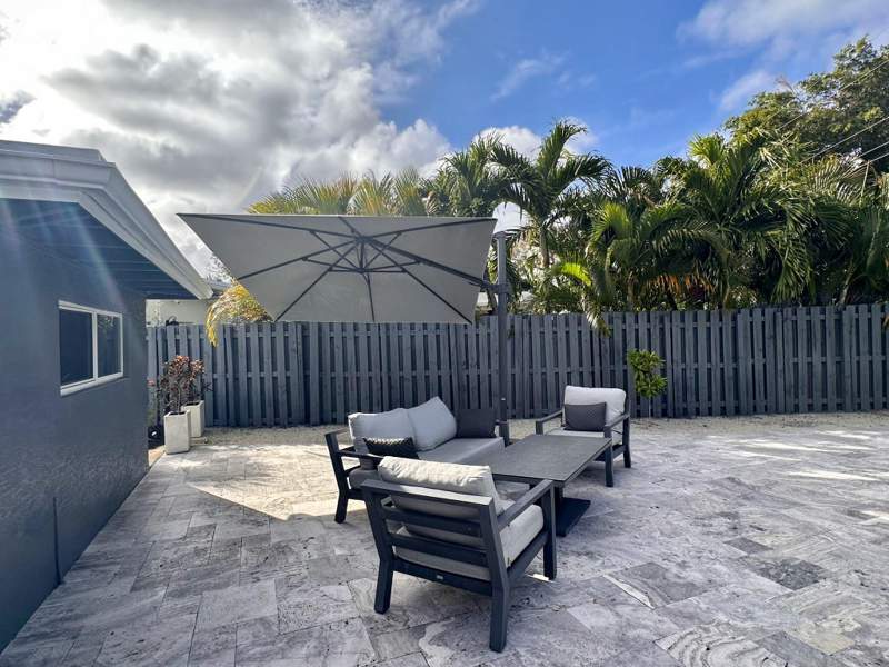 4 bedroom Single Family Residence at 525 NE 27th Street, Sunset Manors Amen Plat, Wilton Manors — photo 4