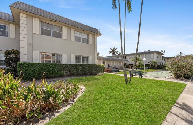 Mayfair Apt Co-Op