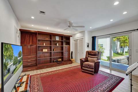 1431 S Ocean Boulevard #37, Lauderdale-By-The-Sea FL - photo 15 of 32