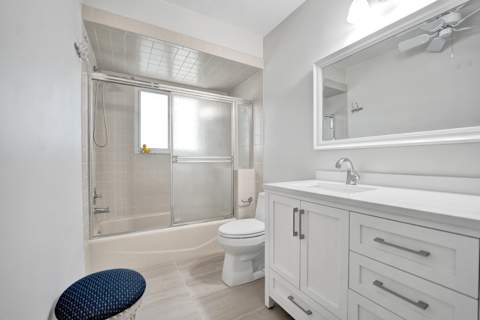 1431 S Ocean Boulevard #37, Lauderdale-By-The-Sea FL - photo 24 of 32