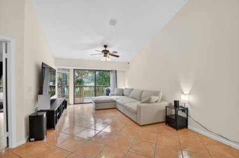 2303 Landings Boulevard, Greenacres FL - photo 15 of 59