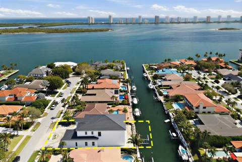 130 Bowsprit Drive, North Palm Beach FL - photo 13 of 35