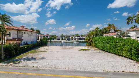 601 NE Spanish Trail, Boca Raton FL - photo 15 of 16